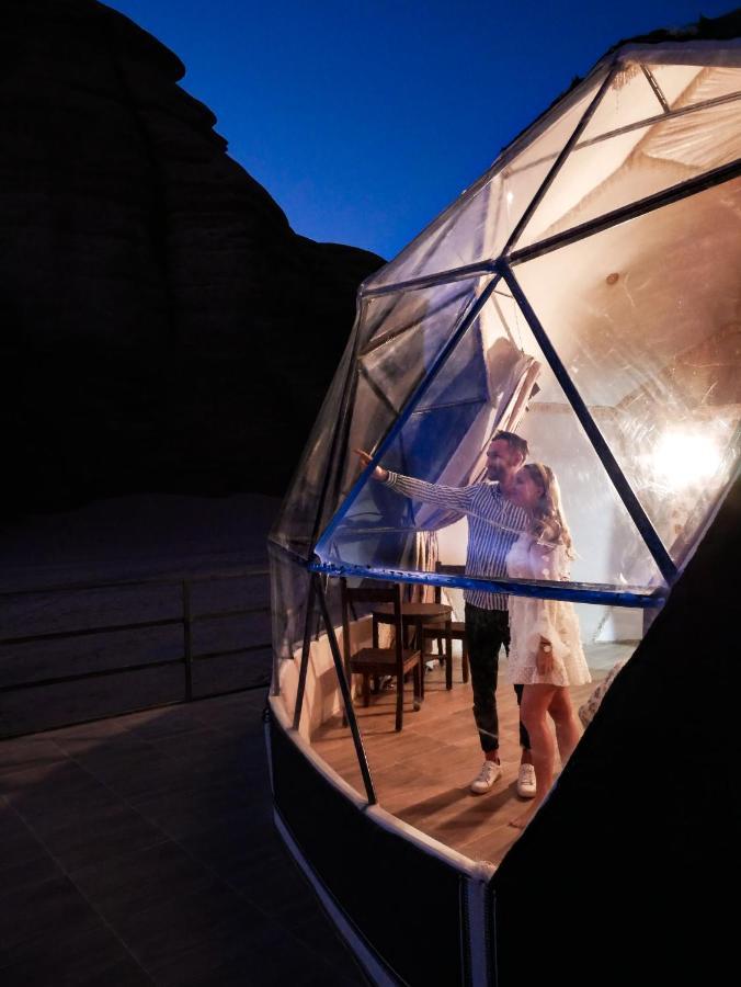 Hotel Aladdin Camp Wadi Rum Esterno foto
